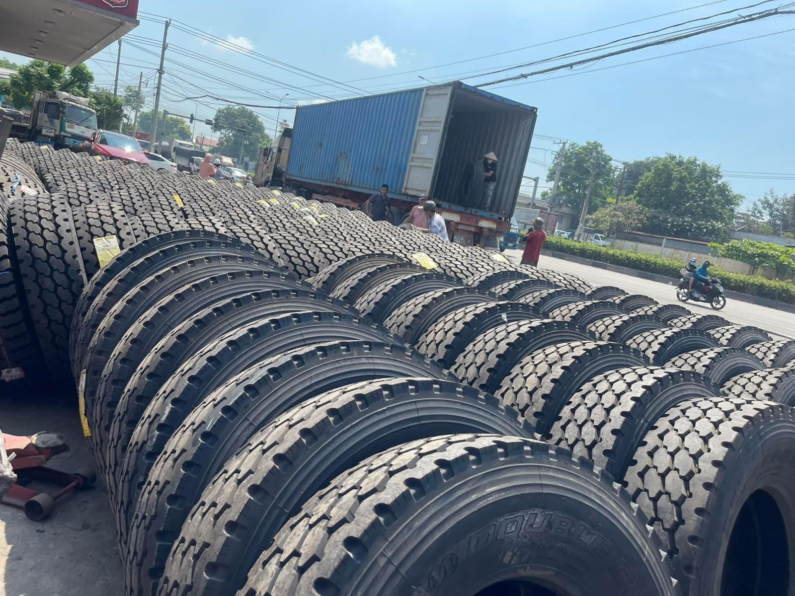Gia Lai - Top 10 5 Cửa Hàng Lốp Xe Tải DRC Được Tin Cậy Hàng Đầu